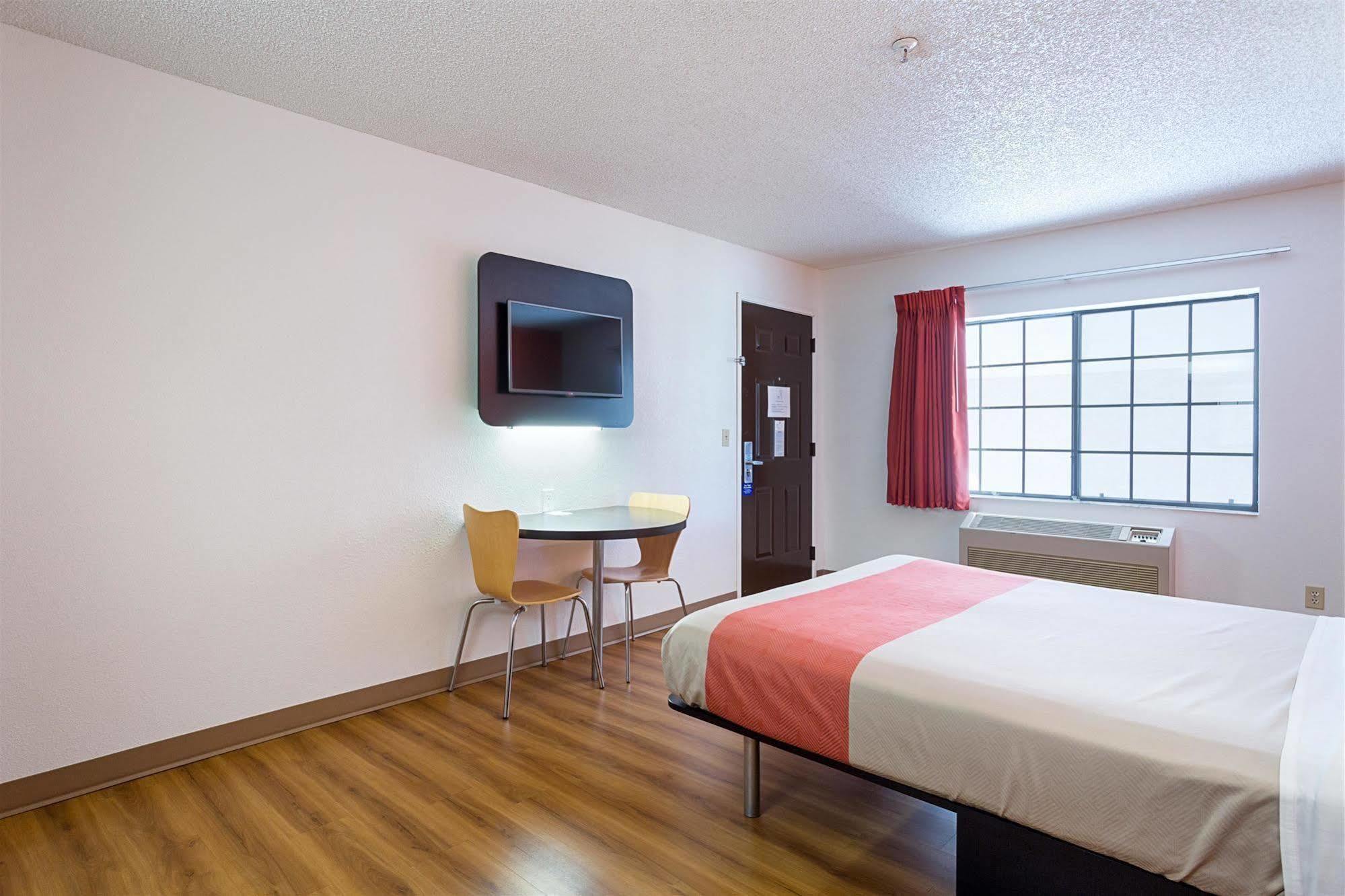 Motel 6-Williams, Az - West - Grand Canyon Buitenkant foto
