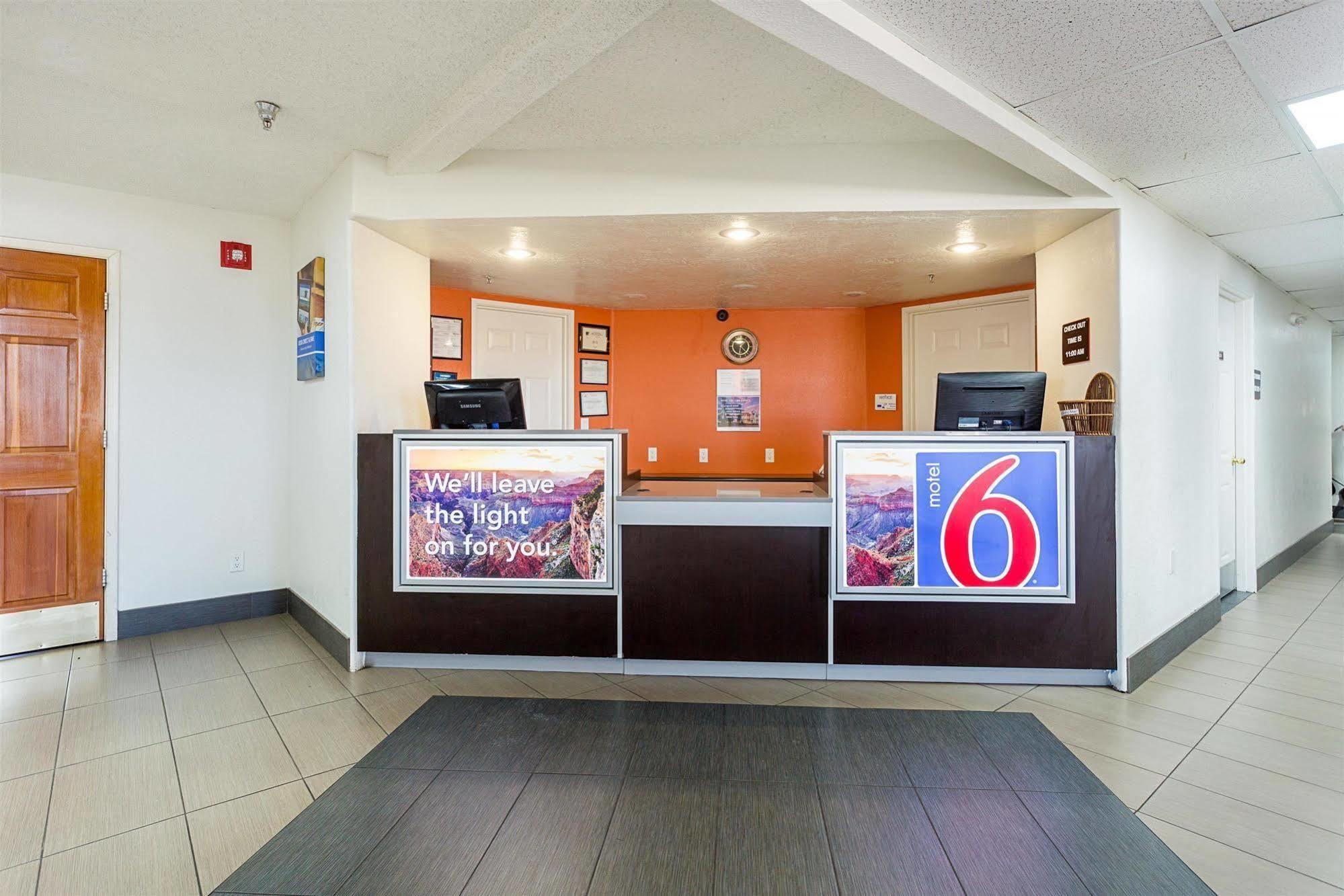 Motel 6-Williams, Az - West - Grand Canyon Buitenkant foto